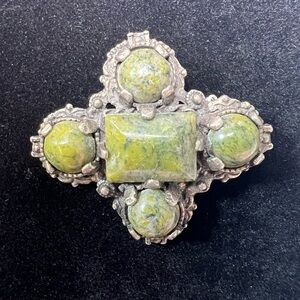 Vintage Scottish Green Connemara Marble Brooch Pin